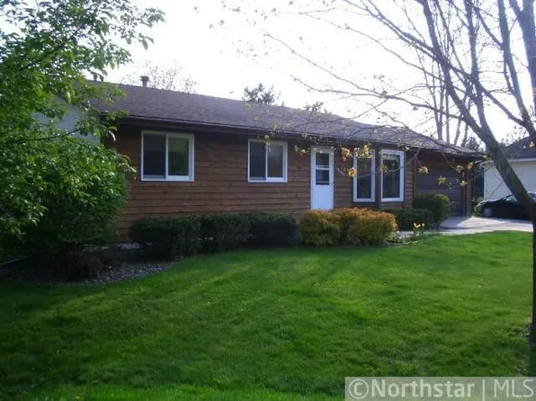 8749 212th Street Ct N, Forest Lake, MN 55025
