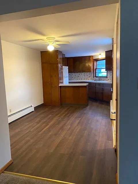 2 bed, 1.5 bath, 1200 sqft, $1,500 — Photo 2