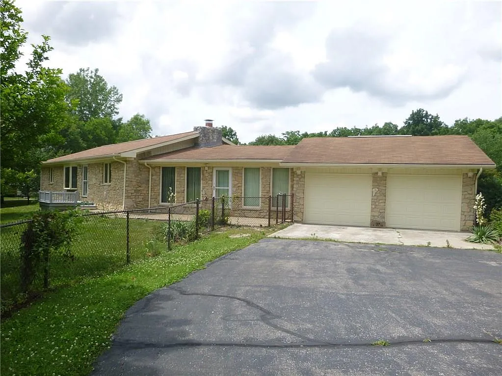 11510 N Vet Ln photo 1