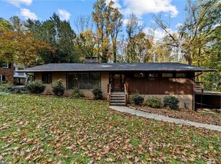 307 Pineburr Rd, Greensboro, NC 27455