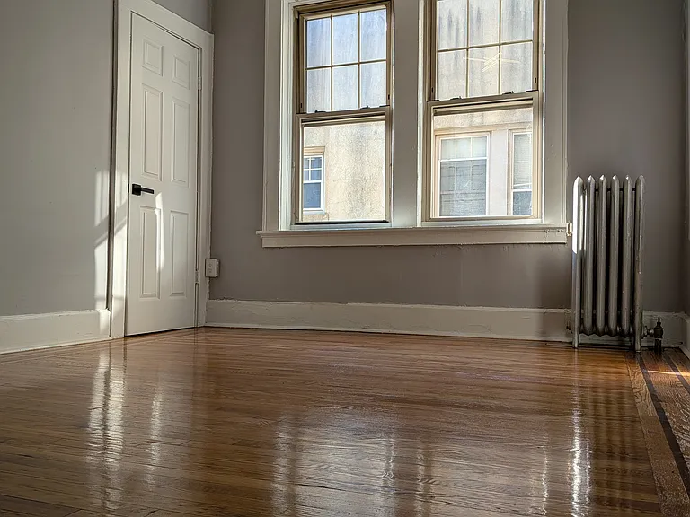 380 Bloomfield Ave #304A — Photo 14