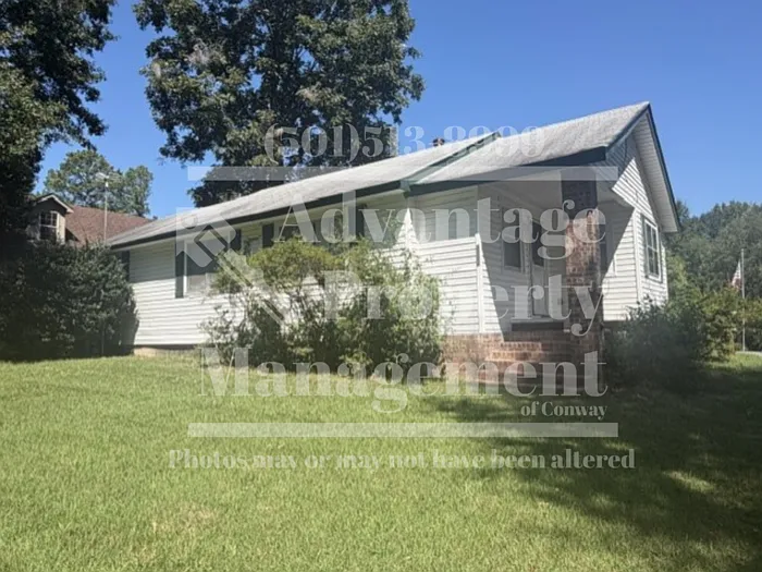 2 bed, 1.0 bath, 1152 sqft, $1,200 — Photo 2