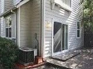 140 Plum Ct, Mountain View, CA 94043