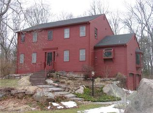 87 Dolan Dr, Guilford, CT 06437