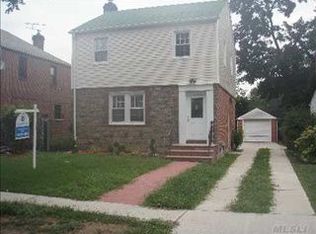 11245 180th St, Jamaica, NY 11433
