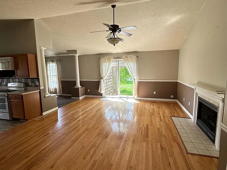 3102 Auburn Rd — Photo 4