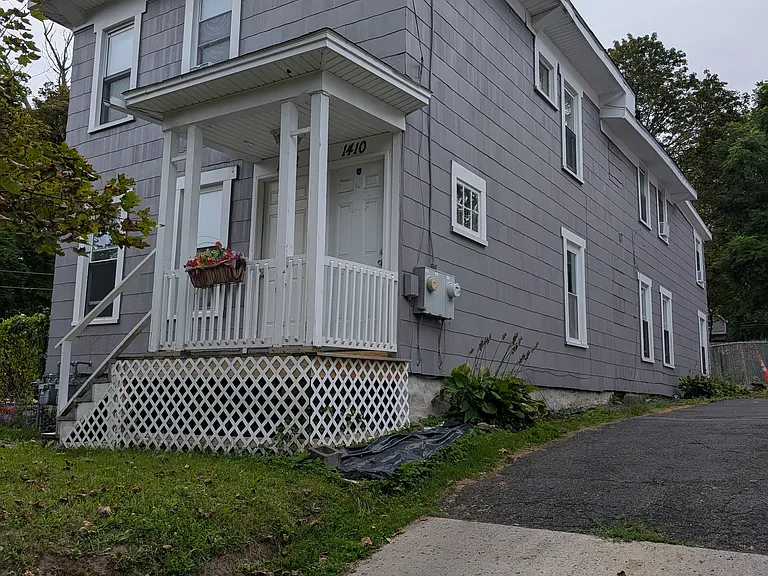 1410 Madison St — Photo 1