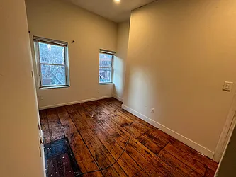 Rented by Best Apartments North Inc