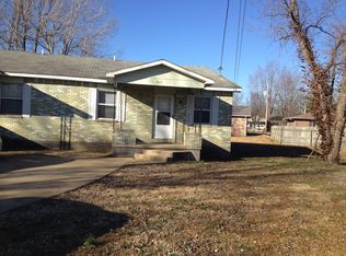 217 E Midland St, Poplar Bluff, MO 63901