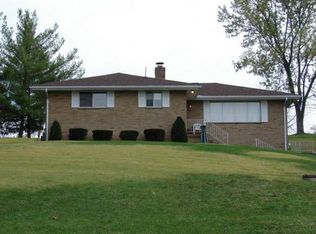 71481 Sharon Rd, Bridgeport, OH 43912