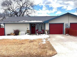 305 W 3rd St, Cortez, CO 81321