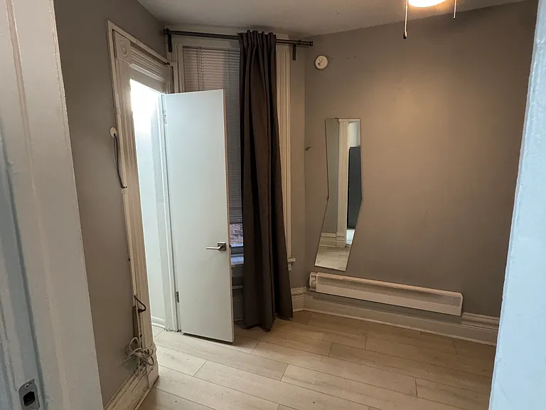 2307 S Leavitt St #1 — Photo 9