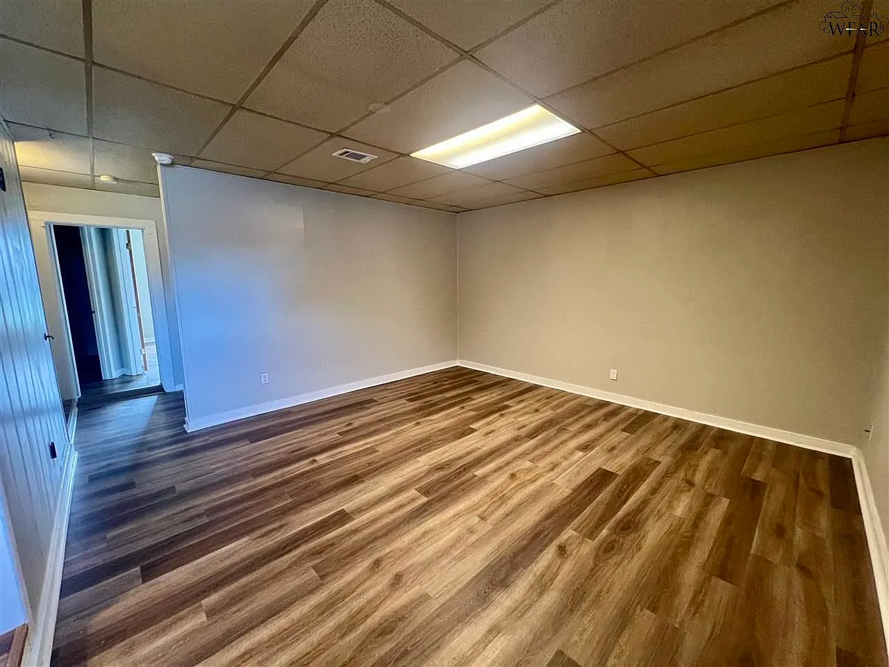 2 bed, 1.0 bath, 950 sqft, $895 — Photo 2