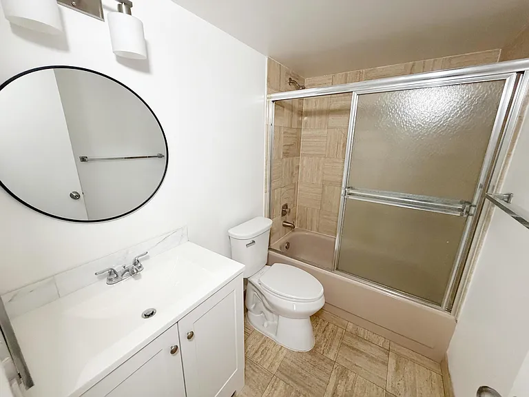 320 SW 1st St — Photo 21