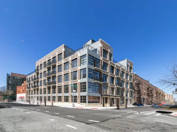 93 Linden Street image 1 of 12