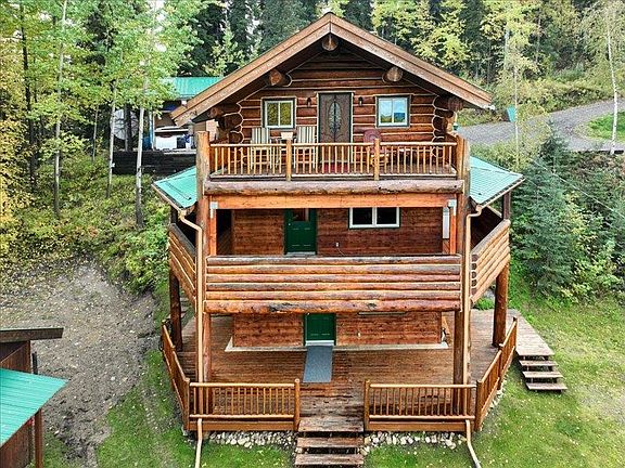2nd image of 1442 Chena Ridge Rd