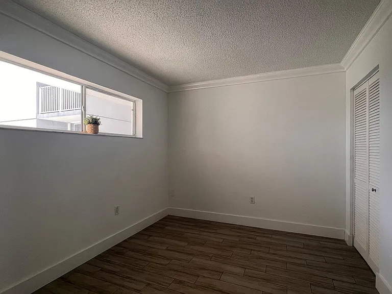 126 SW 17th Rd #405 — Photo 17