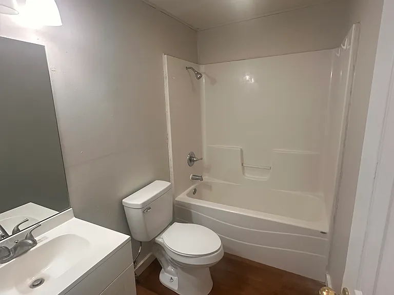 3816 Saint Charles St — Photo 2