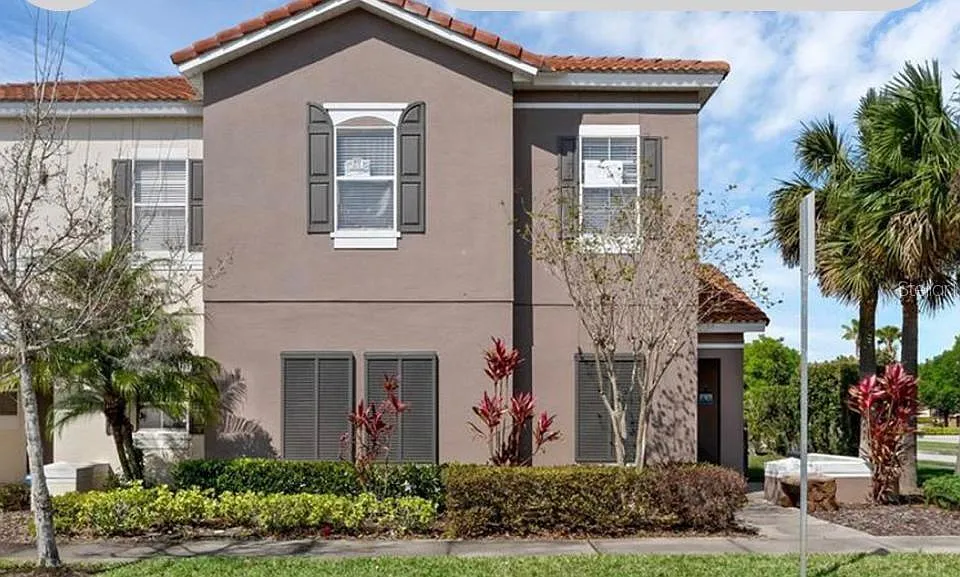4551 Ada Ln