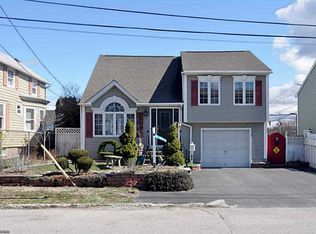 396 Williston Way, Pawtucket, RI 02861