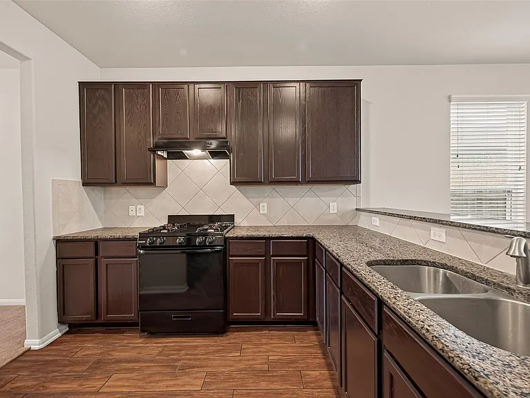 20702 Iron Timber Ln — Photo 20