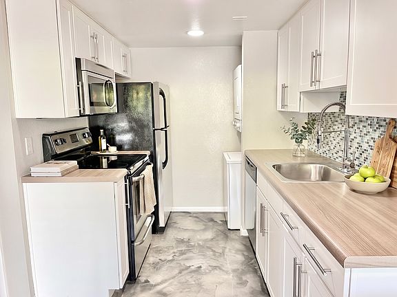 5th image of 4127 N 9th Ave APT 4