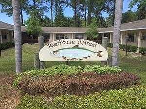 Riverhouse Retreat Condos
