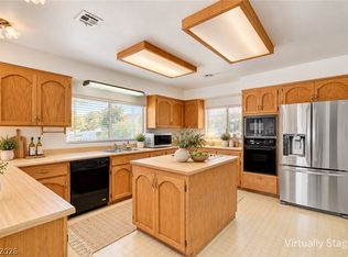 590 E Encinitas St, Searchlight, NV 89046