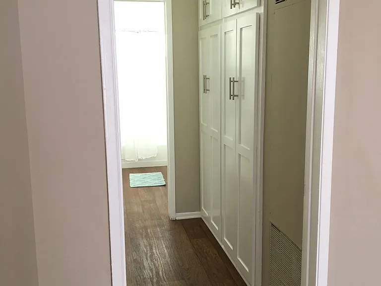 Magnolia Apartments - Your Sherman Oaks Retreat! — Photo 13