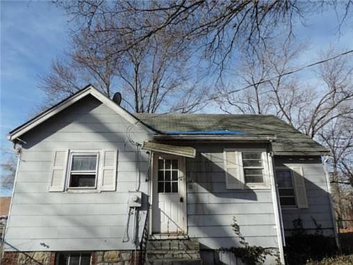 2nd image of 25 N Sibley St