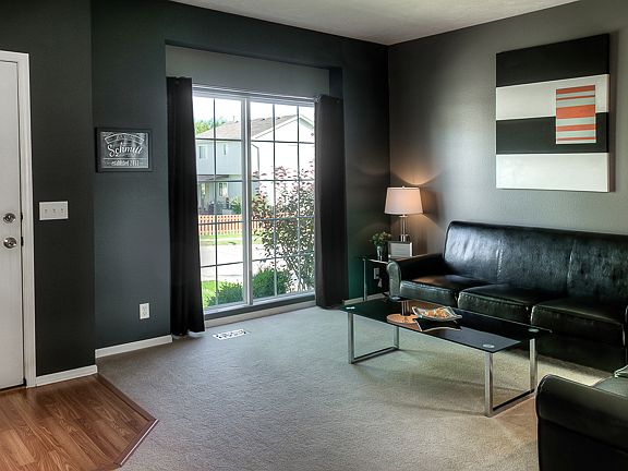 4th image of 14813 Queens Dr