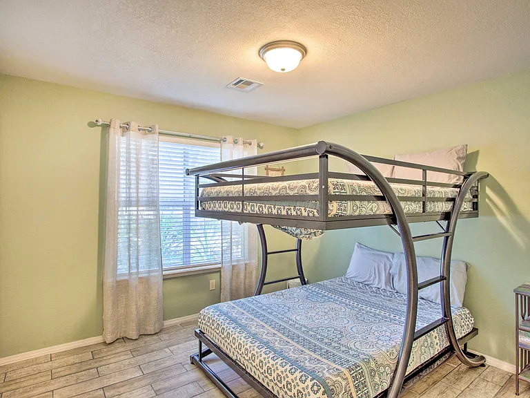 3684 Comanche Dr — Photo 32