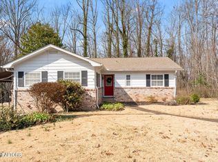 115 Orange Ln, Oak Ridge, TN 37830