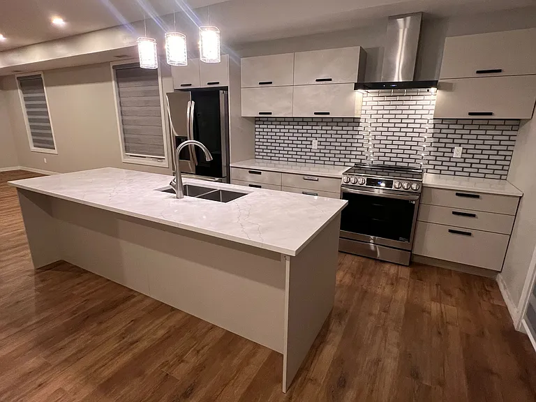 1371 Maxime St #A — Photo 1