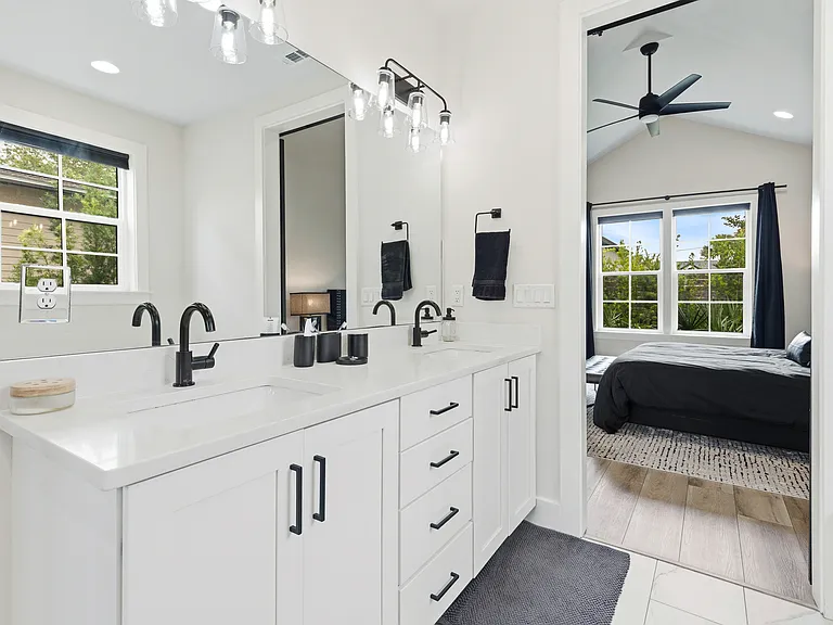 77 W Lamb Dr — Photo 14