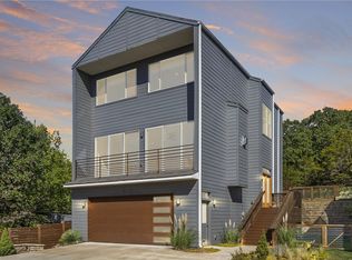 1042 E Huntsville Rd, Fayetteville, AR 72701