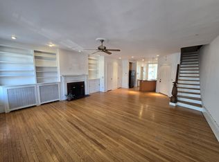 94 Chestnut St #3, Albany, NY 12210