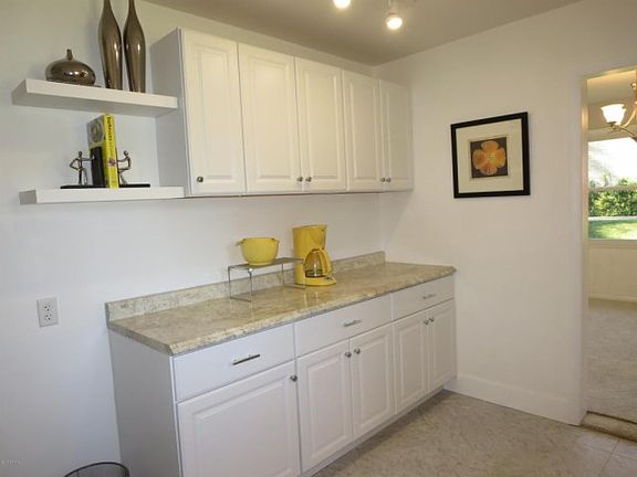 5th image of 2165 Apple Ave NW