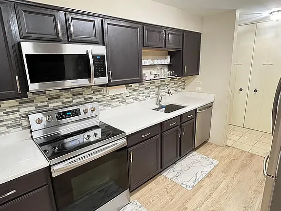 1605 E Central Rd #202A — Photo 11