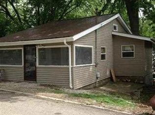 501 W Myrtle Glen Dr, Silver Lake, IN 46982