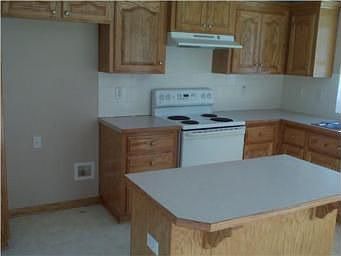 5th image of 11301 Parkview Ave