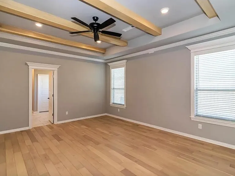 6302 S 59th St — Photo 11