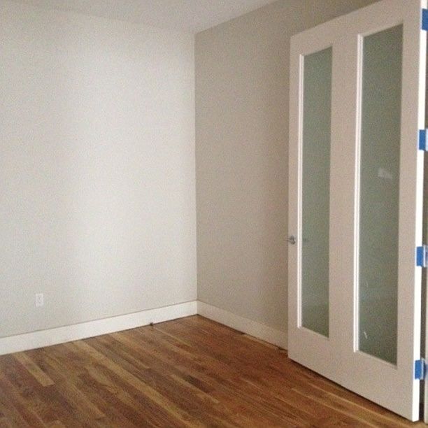 2nd image of 729 Knickerbocker Ave APT 3