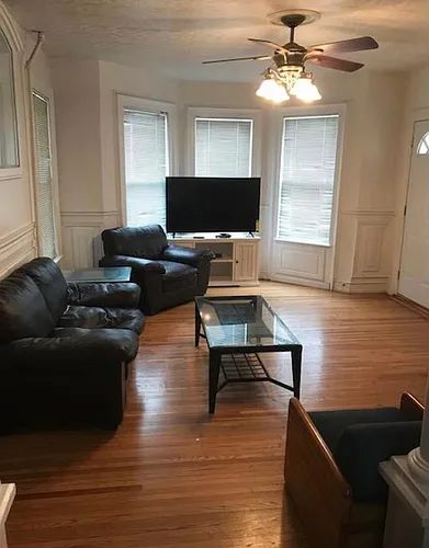 28 Seminary Ave #1 Photo 1