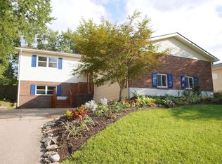 3424 Clays Mill Rd, Lexington, KY 40503