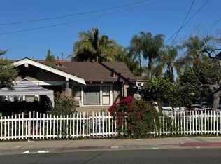 10TH 3811 & 3809, Long Beach, CA 90804