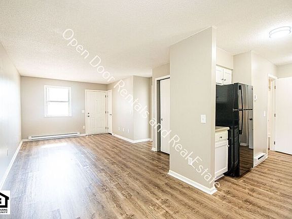 4th image of 501 Autumn Hills Dr