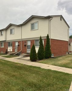 20850 Hunt Dr, Roseville, MI, 48066