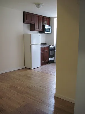 Rented by J Misrahi Realty Corp | media 16