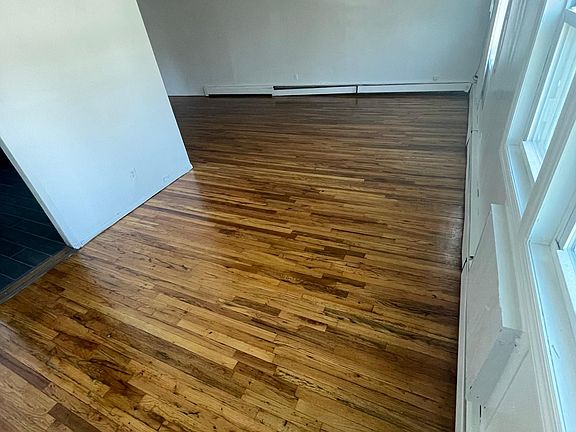 2nd image of 1027 Gipson St Floor 2